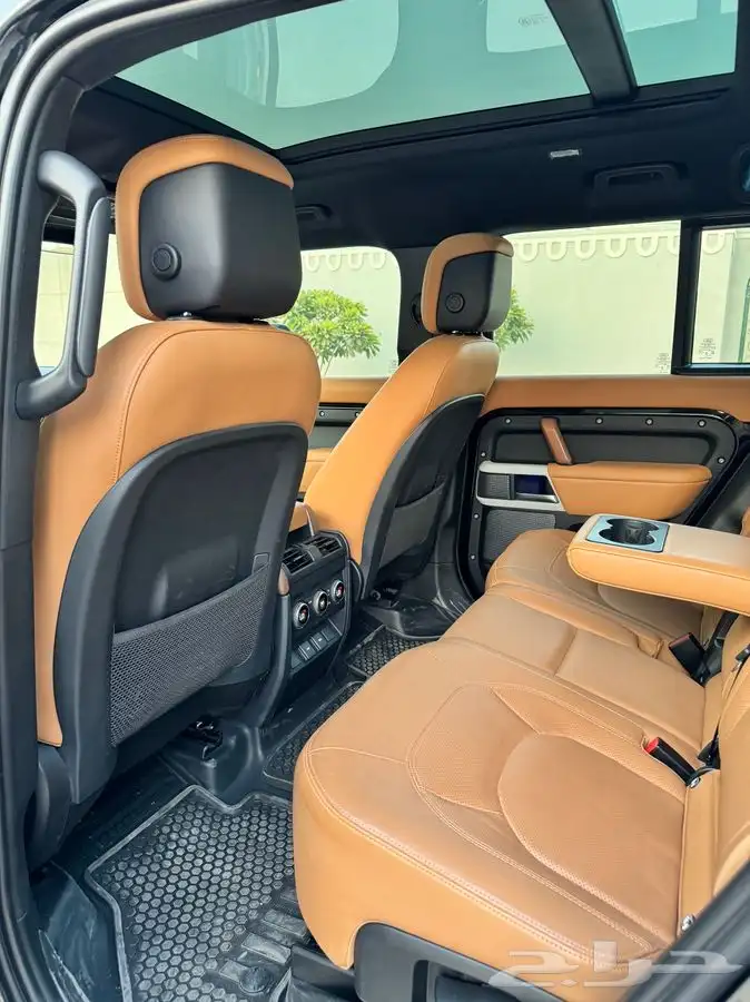 Land Rover Devender 2023 index