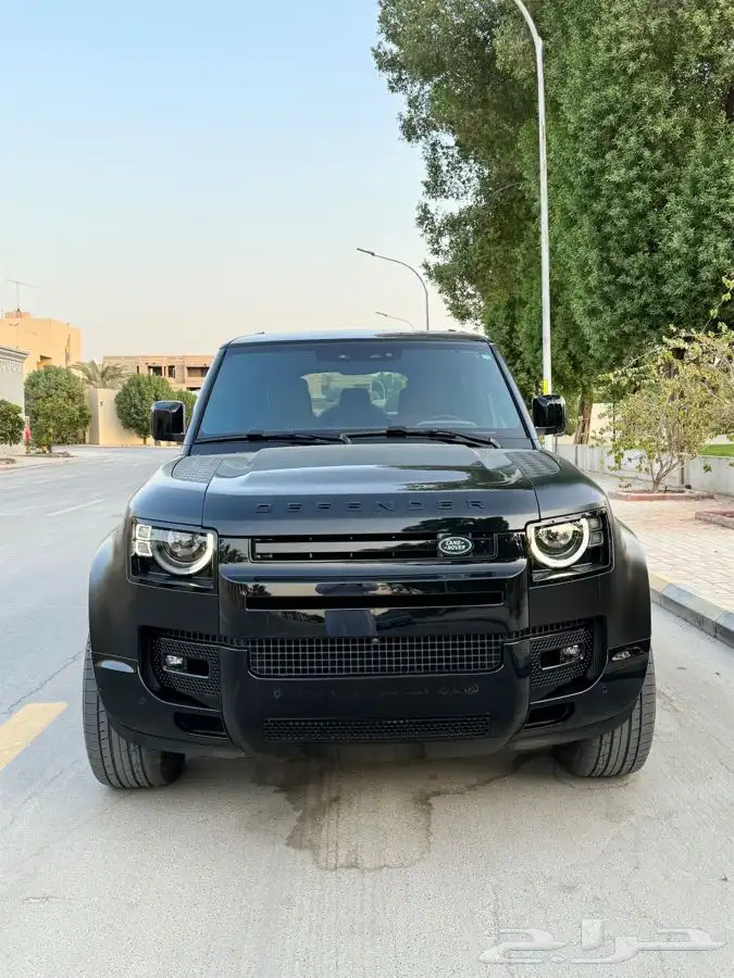 Land Rover Devender 2023 index