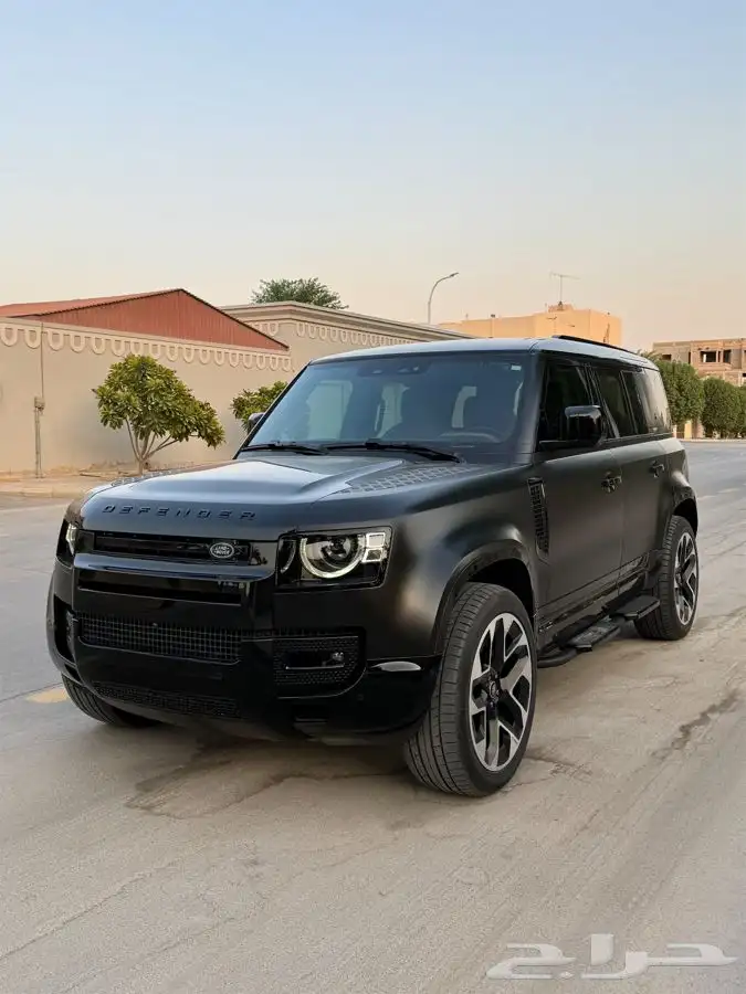 Land Rover Devender 2023 index