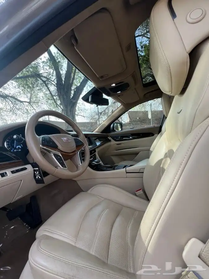 مخزن CT6 الجميح اعلى فئة عداد 74 الف كم مالك واحد لون طلبية 25