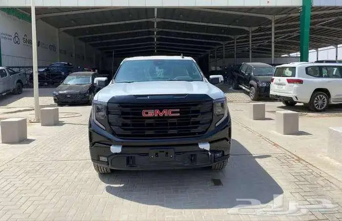 جي ام سي سييرا 2025 الفيشن 0