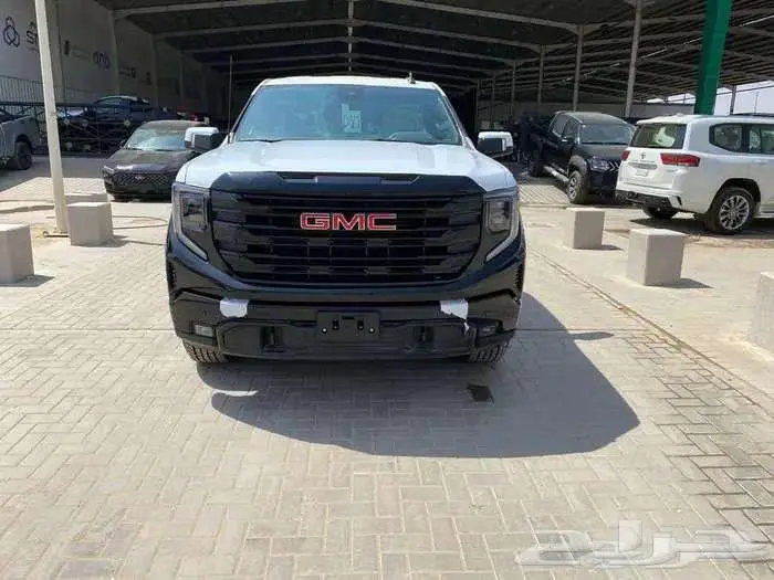 جي ام سي سييرا 2025 الفيشن 1