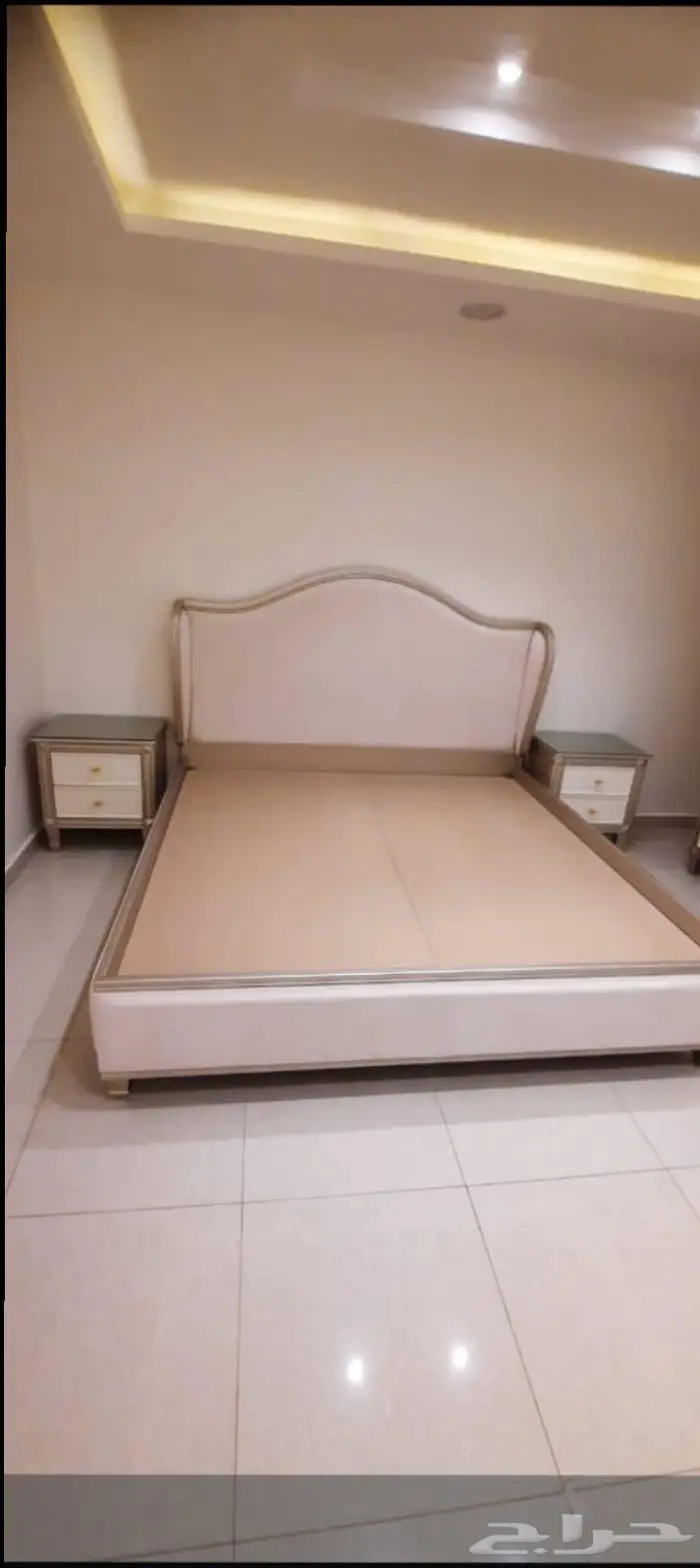ديكورات و اثاث 0