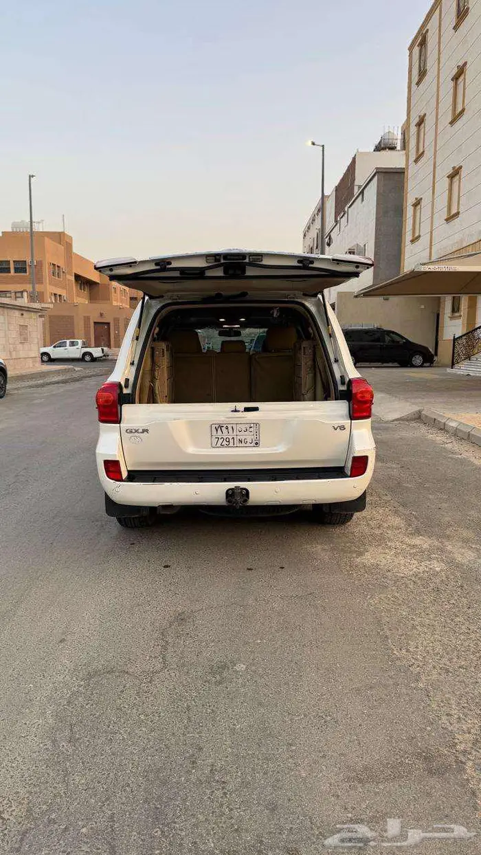 لاندكروزور 2015 GXR.V6 20