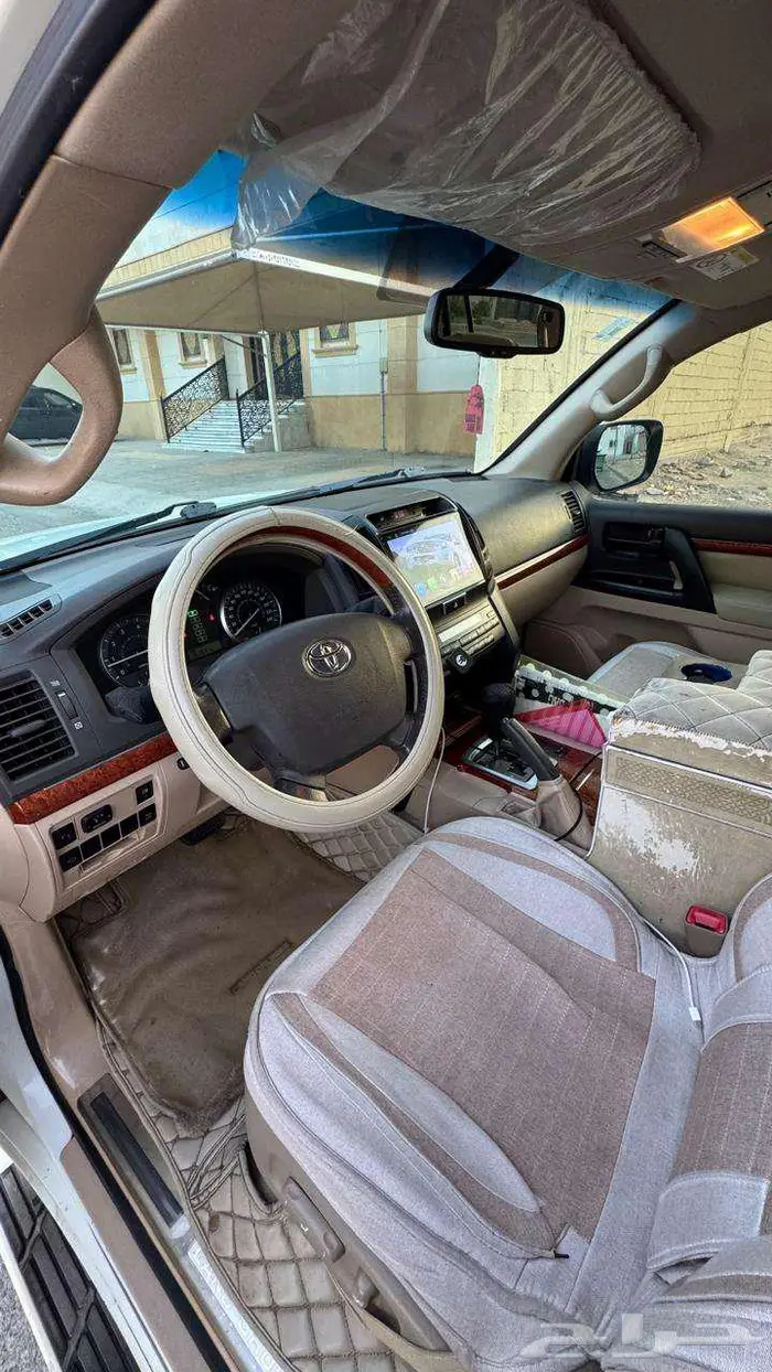 لاندكروزور 2015 GXR.V6 14
