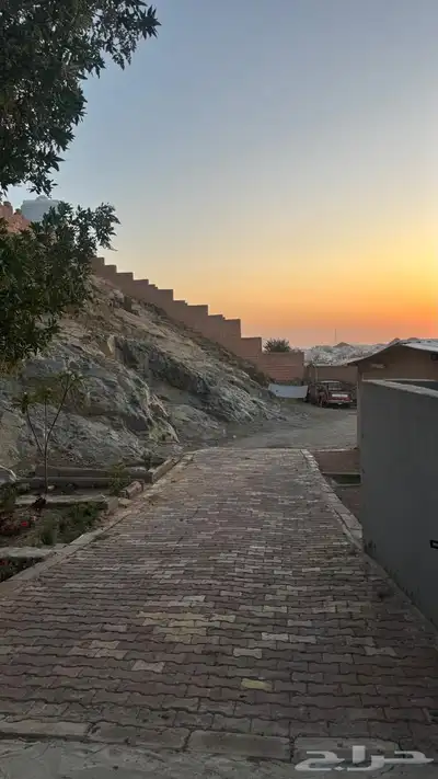 استراحه للايجار في شهار 3