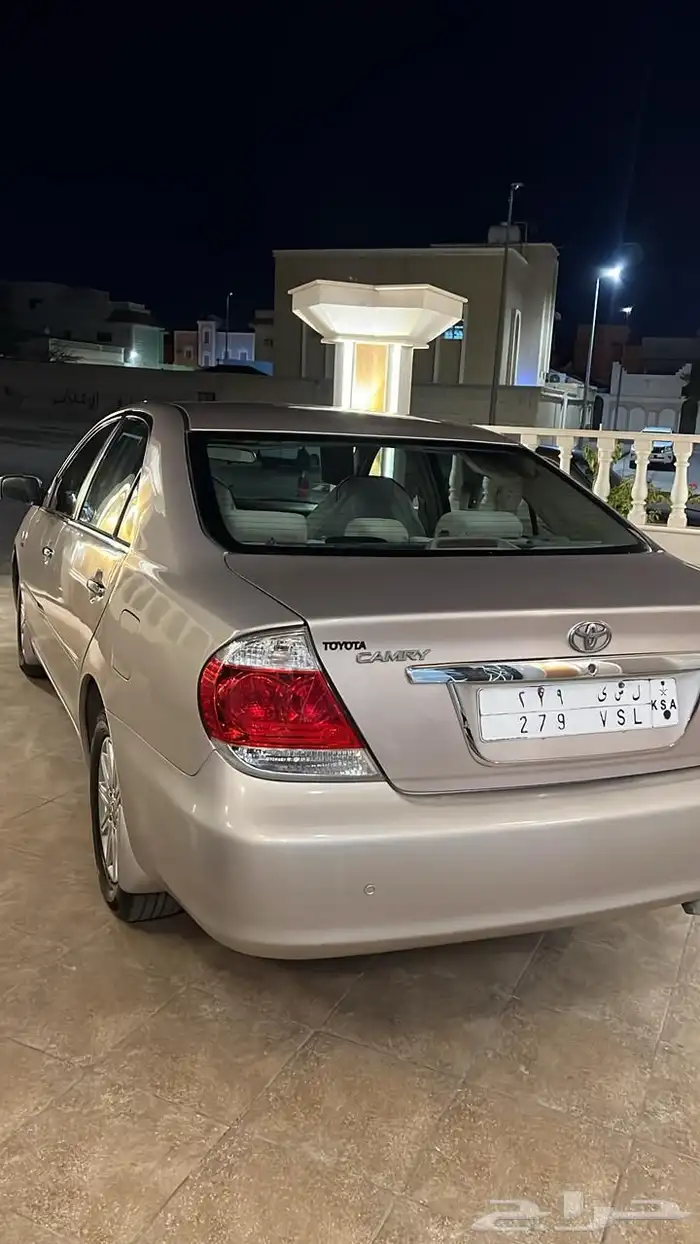 للبيع كامري موديل 2005 3