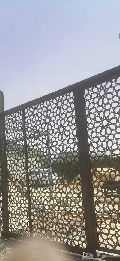 نقوم بجميع اعمال الحداده الثقيله والخفيفه بأنواعها 33