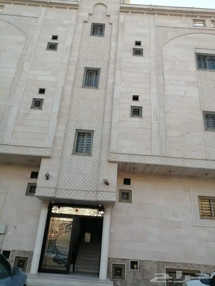 ابحث عن شقة 3 غرف او 4 غرف 0