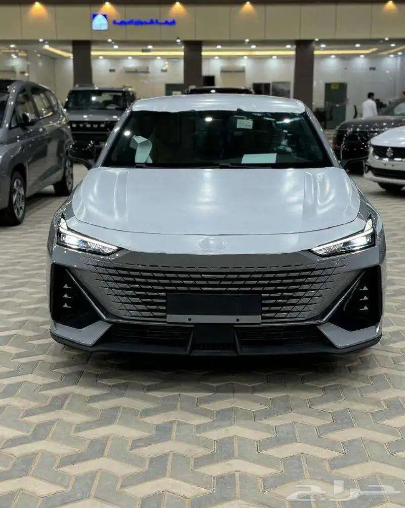 شانجان -يوني في 2026_UNI-V_كاش واقساط index