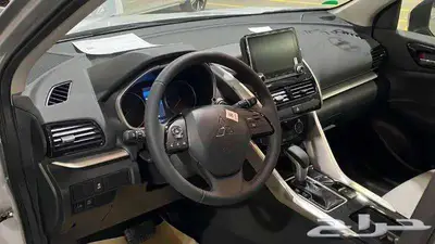 ميتسوبيشي اكليبس كروس نص فل موديل 2025 7