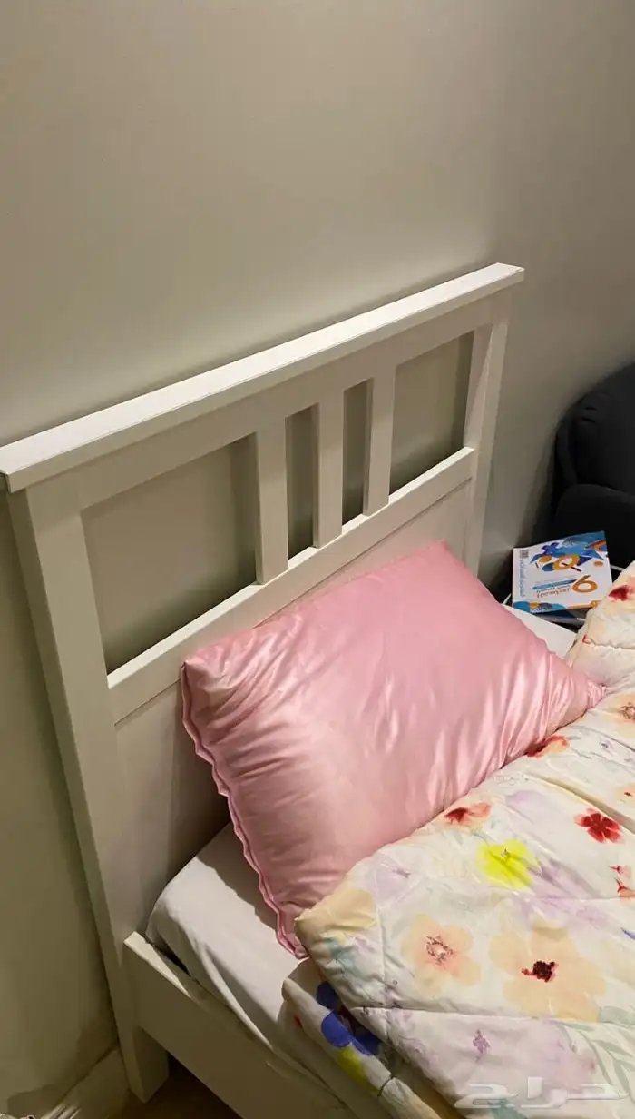 سريرين من ايكيا 1