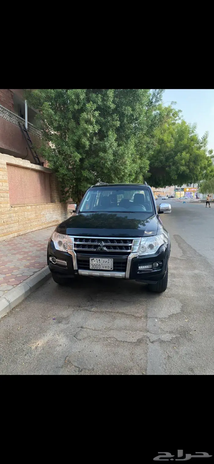 ميتسوبيشي باجيرو 2