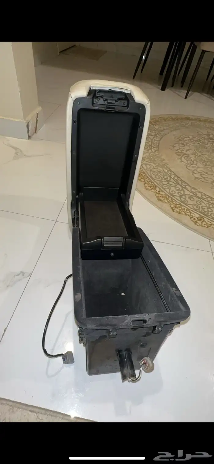 تكايه لكزس 430 1