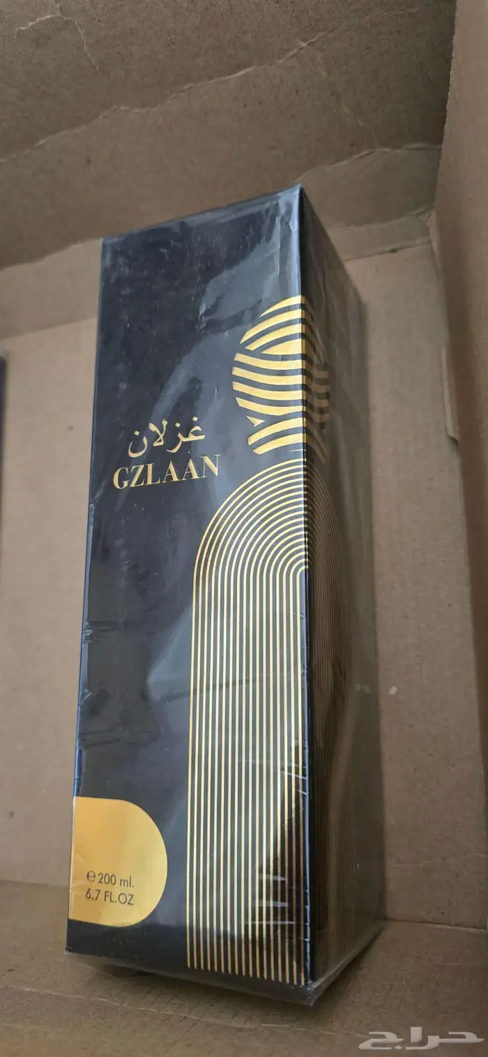 مجموعة 3 عطور العمودي و100 جرام عود 3