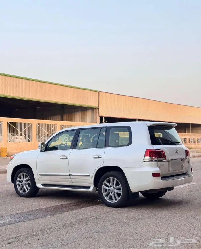 لكزس 2010 LX570 5