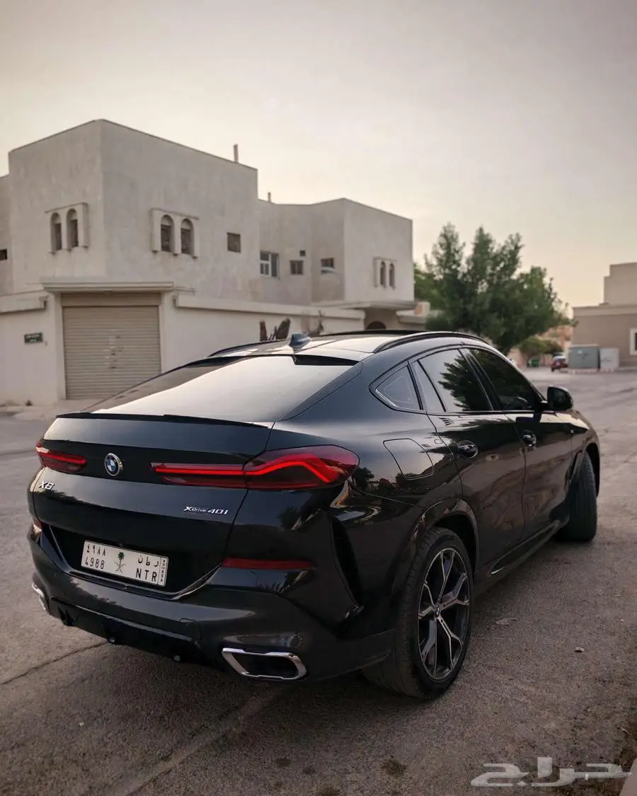 بي ام دبليو X6 2022 index