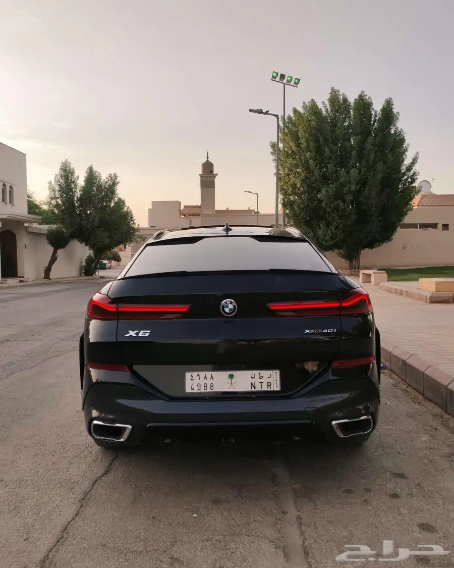 بي ام دبليو X6 2022 index