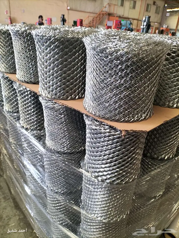 شبك معدني. سلم البلوك الاسمنتى المجافن 17