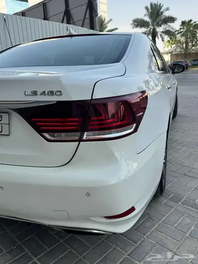 لكزس LS460 F خليجي 2013 37