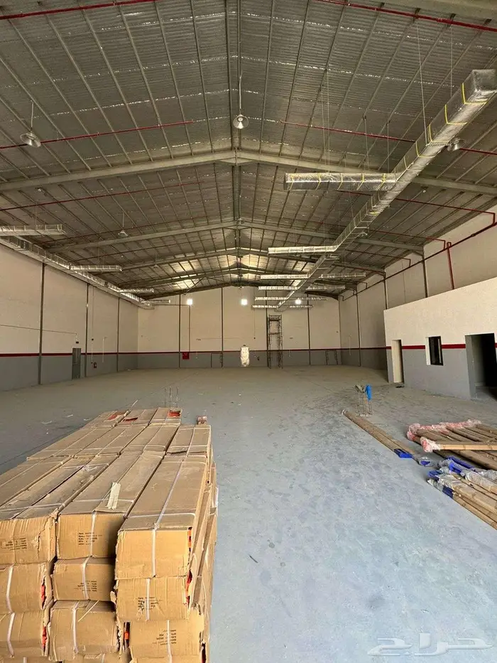مستودع للإيجار - 1200م - warehouse for rent 1