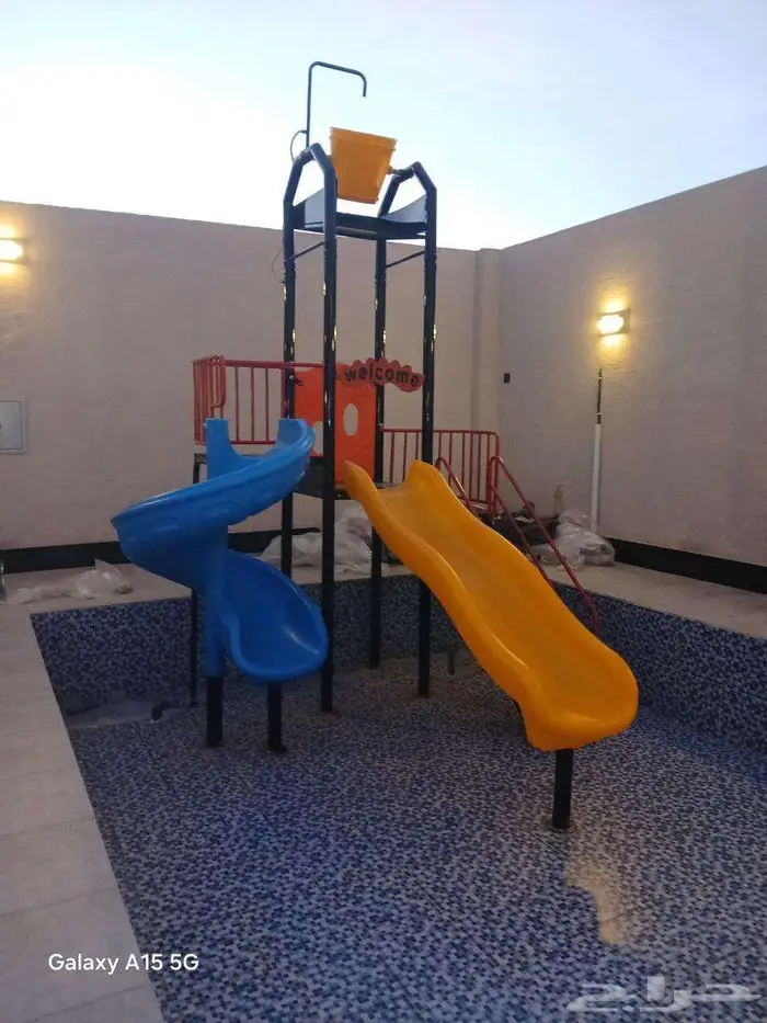 العاب مائيه و العاب حدائق مجلفنه 1