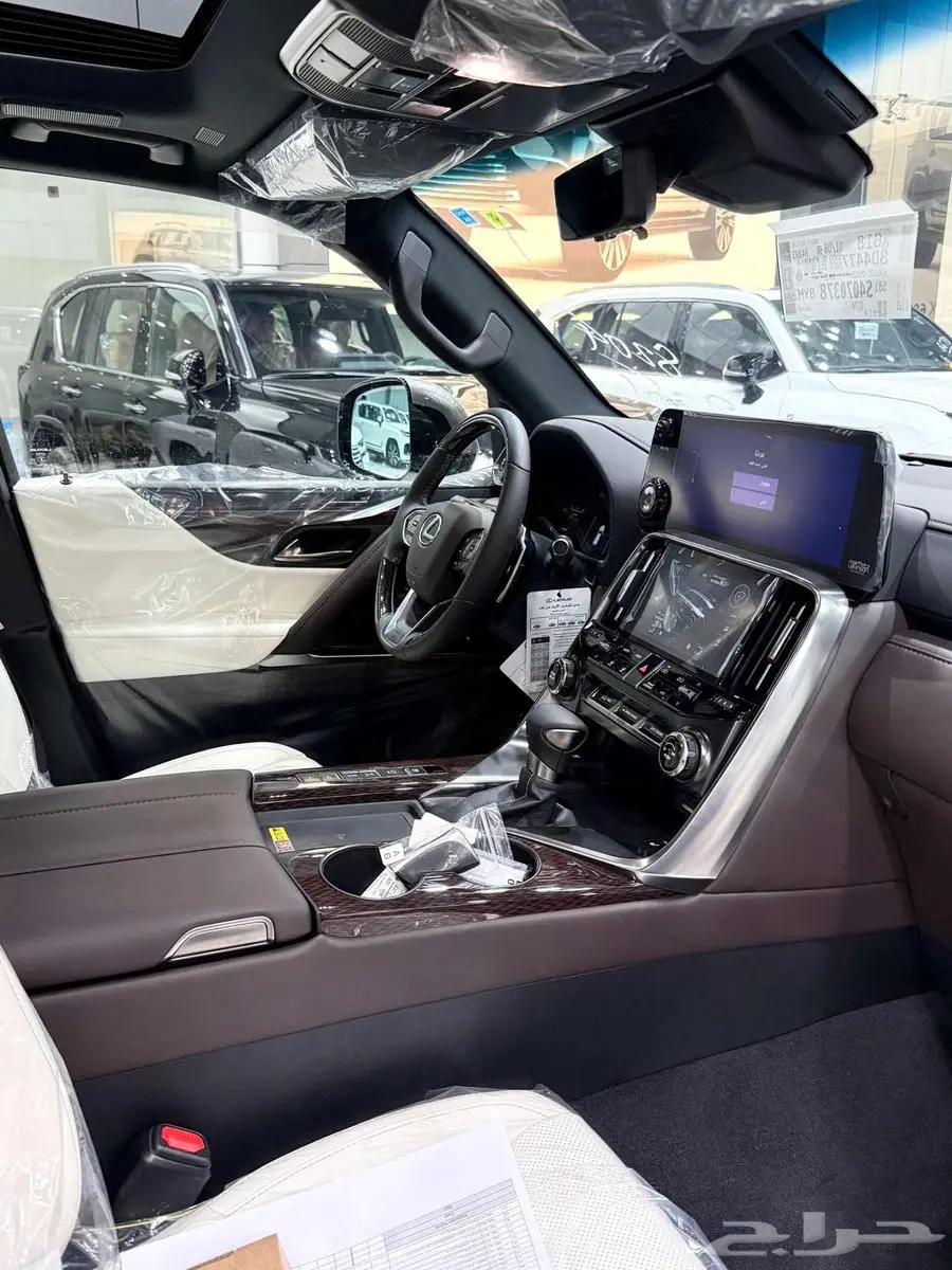 لكزس ( LX 600 BB ) موديل 2025 أقل سعر index