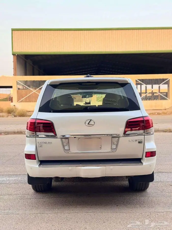 لكزس 2010 LX570 6