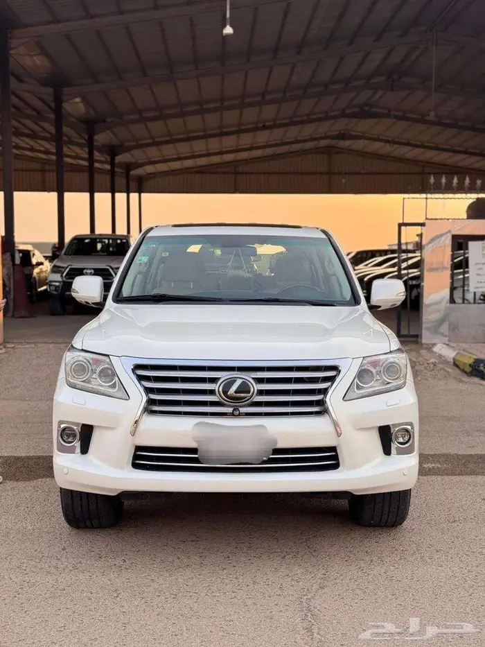لكزس 2010 LX570 1