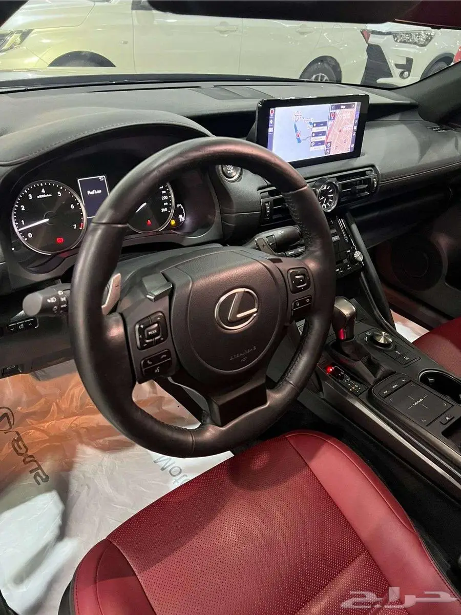 لكزس IS350 CC 2024 شبه جديد ( الوكيل عبداللطيف جميل index