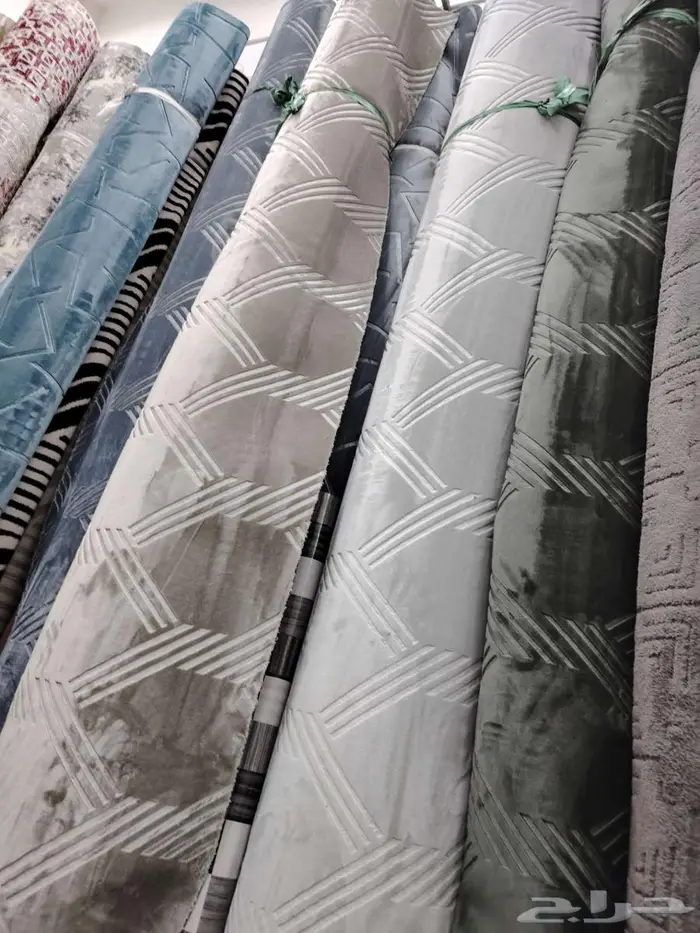 يوجد لدينا جميع انواع الموكيت التركي والحرير الصيني 3