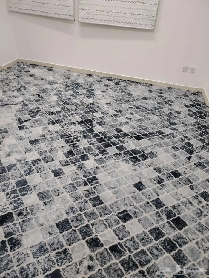 يوجد لدينا جميع انواع الموكيت التركي والحرير الصيني 2