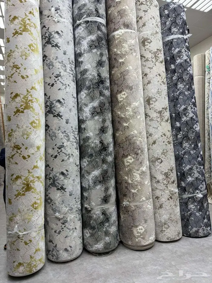 يوجد لدينا جميع انواع الموكيت التركي والحرير الصيني 0