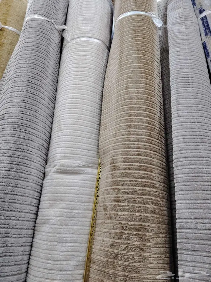 يوجد لدينا جميع انواع الموكيت التركي والحرير الصيني 1