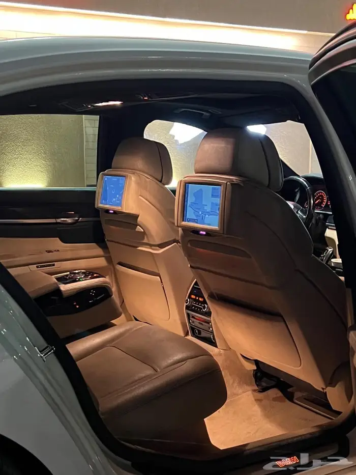 ممشى قليل 750Li 3