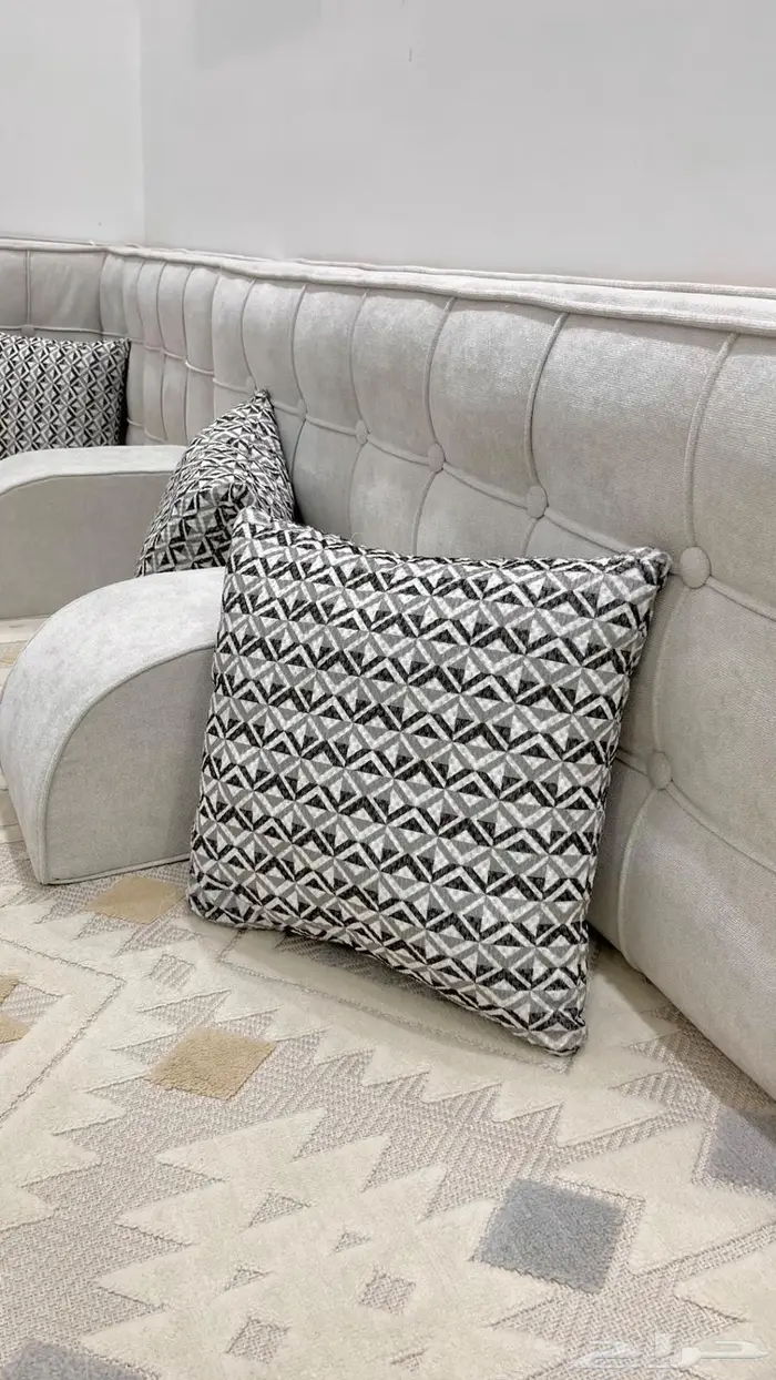 جلسة ارضية مساند ظهر   بيع مستعجل 3