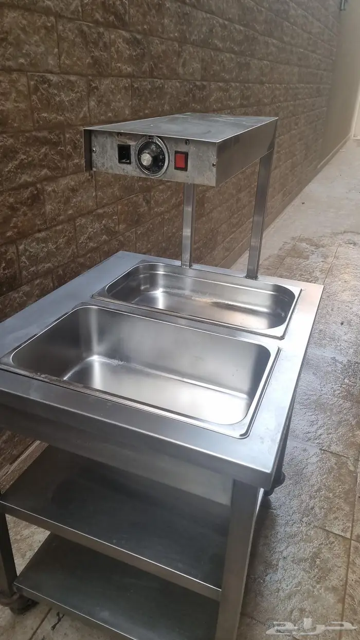 مروحة شفط مطاعم وحوض مطعم 1