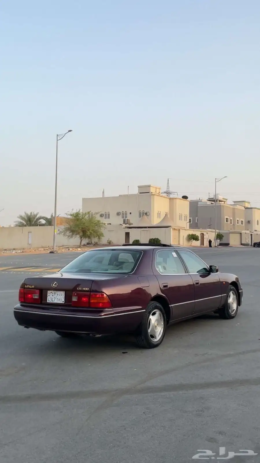 للبيع لكزس موديل 98 400 index
