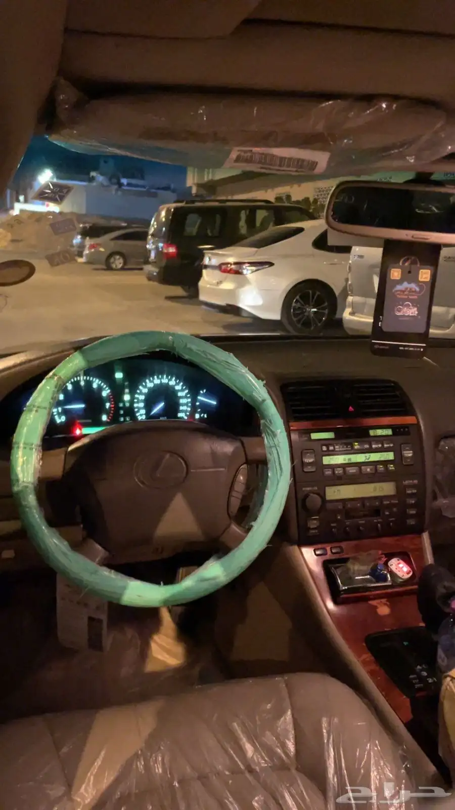 للبيع لكزس موديل 98 400 index