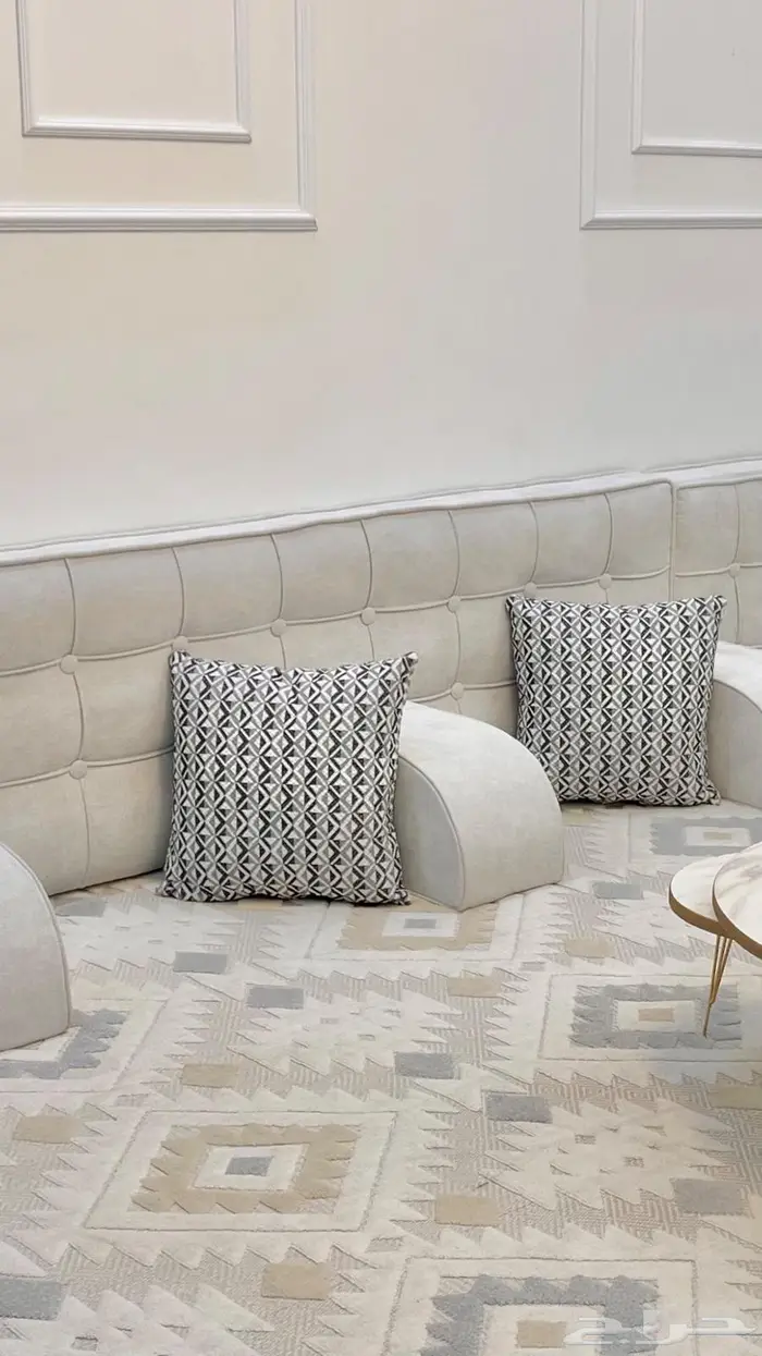 جلسة ارضية مساند ظهر   بيع مستعجل 2