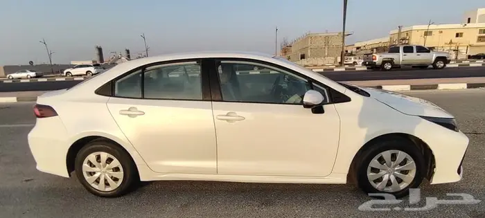 للبيع تويوتا كورولا الموديل 2020 0