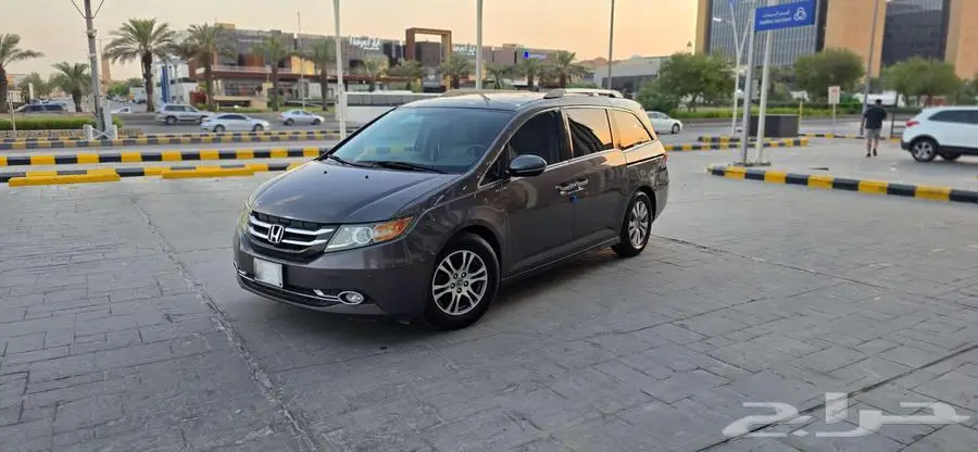 هوندا أوديسي 2015 فل أوبشن أعلي فئة  بحالة ممتازة. index