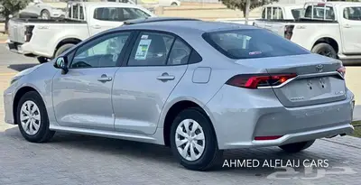 كورولا 2025   فئات XLI 2.0 و 1.5 بجميع أنواعها 4
