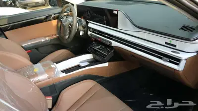 هيونداي ازيرا 2025 8