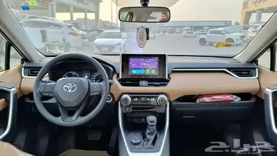 راف فور LE 2.5 هايبرد دفع رباعي 2025 1