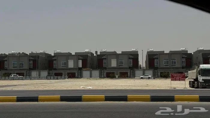 للبيع أرض تجارية سكنية مميزة بحي طيبة 1