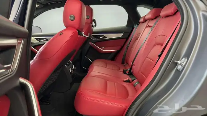 Jaguar F-Pace 2024 - 250PS - Dynamic SE 7