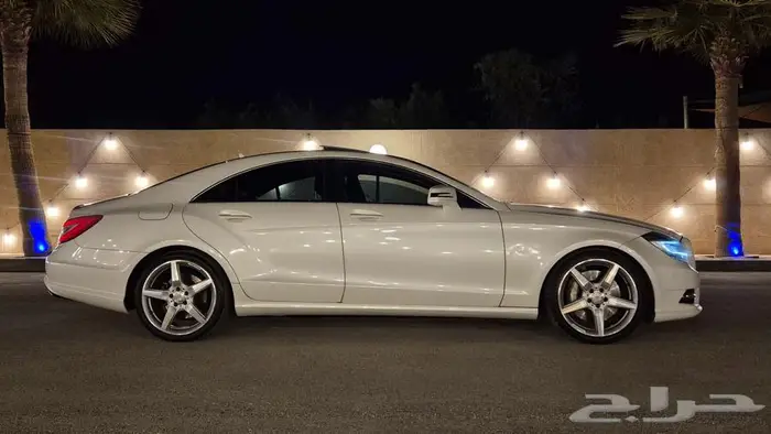 2012 Mercedes Benz CLS500 0