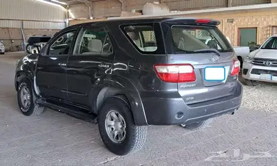 تويوتا جيب فورشنر 4 سلندر تماتيك مديل 2012 - الخرج 7
