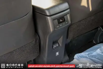 تويوتا انوفا GL هايبرد 2024 4